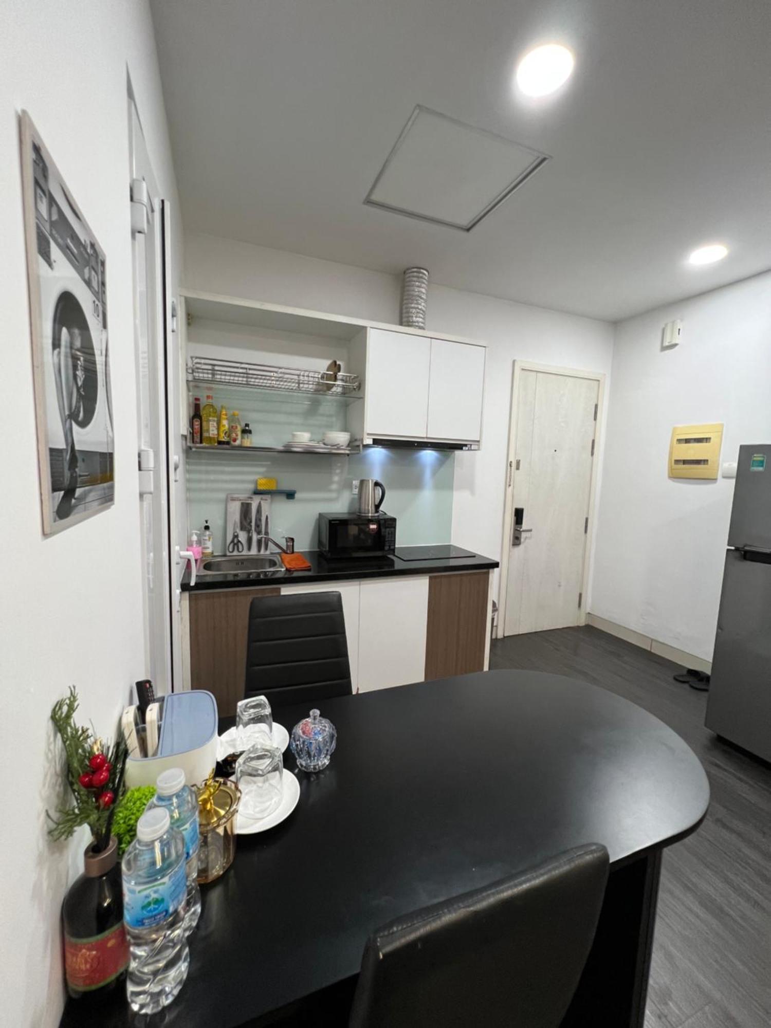 Khách sạn hẻo lánh Thao Dien